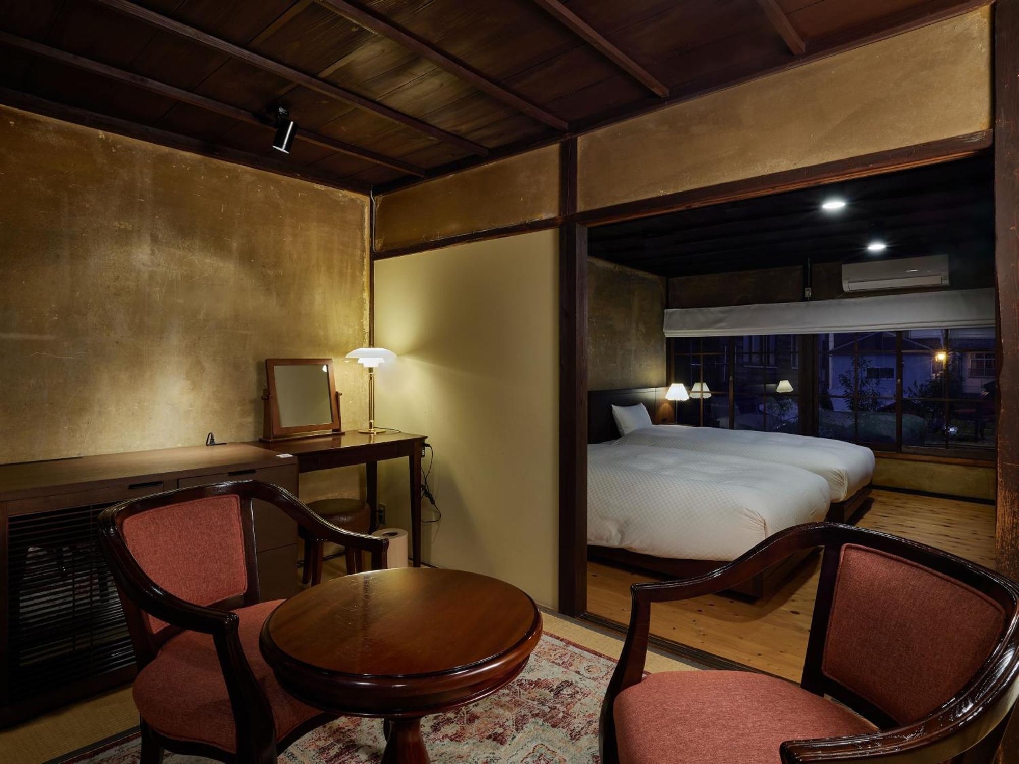 Nipponia Hotel Ozu Castle Town Экстерьер фото